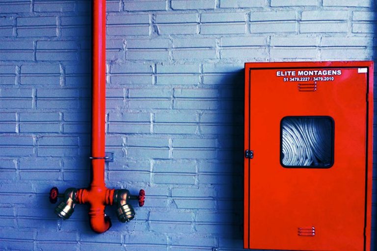 Instalação de equipamentos contra incêndio - Technical Fire Serviços e  Equipamentos Ltda.